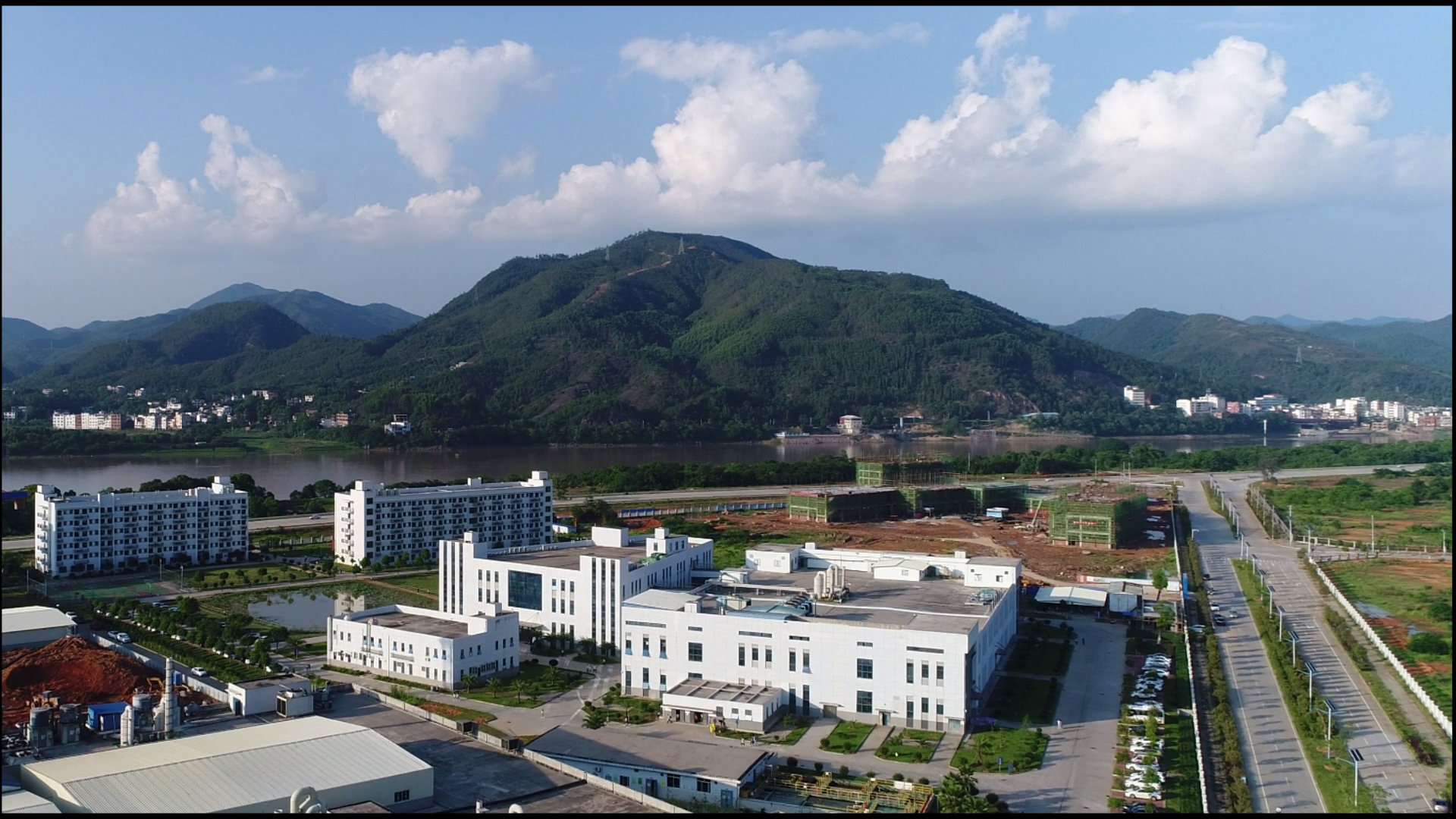 ���ݹ���